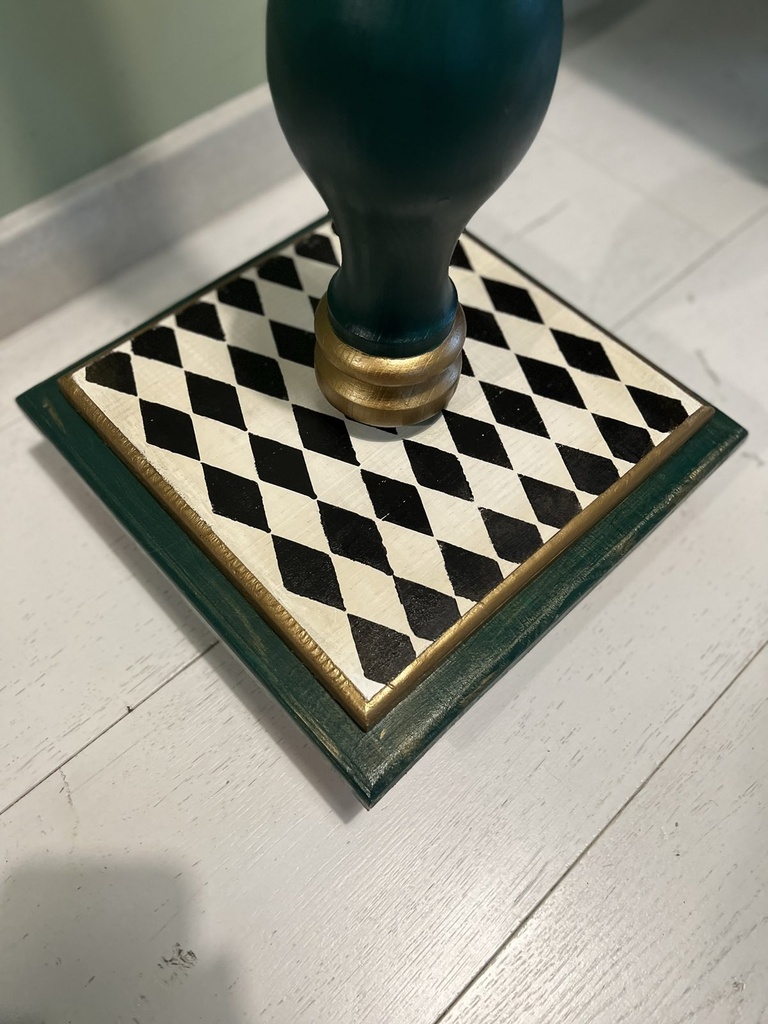 Декоративна настолна лампа "Пещерата на Аладин"