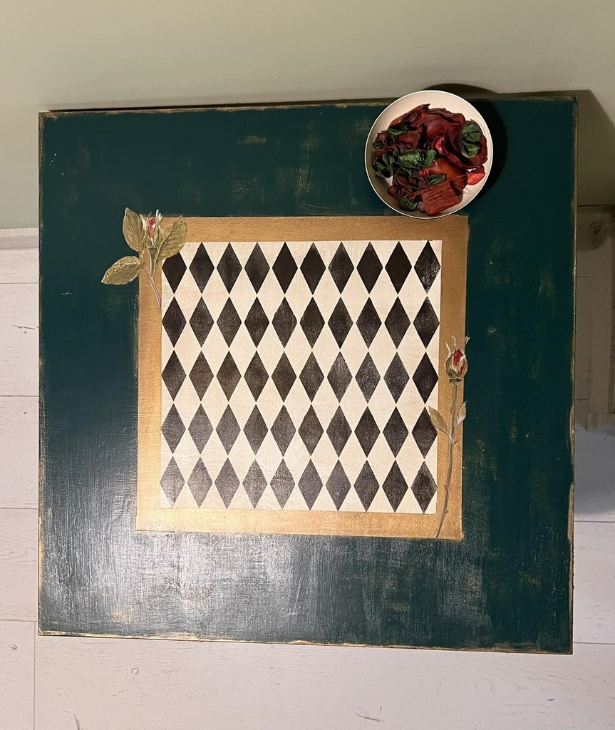 Декоративна настолна лампа "Пещерата на Аладин"